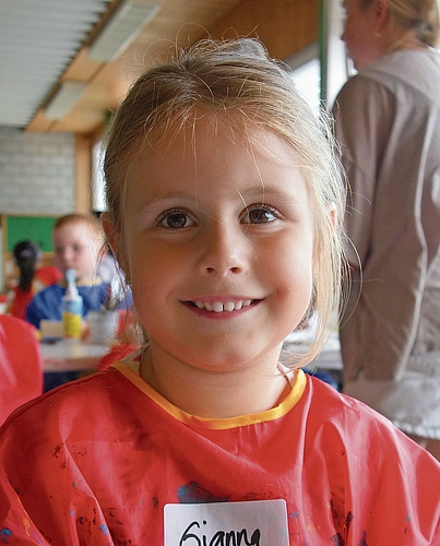 Gianna, Oberflachs: «Basteln macht mir Spass, besonders alles, was mit Malen und Farben zu tun hat. Meine Lieblingsfarben sind Blau, Türkis und Weiss. Weisst du, warum? Weil das die Farben der Eiskönigin Elsa sind, und davon bin ich Fan.» Gianna, Oberflachs: «Basteln macht mir Spass, besonders alles, was mit Malen und Farben zu tun hat. Meine Lieblingsfarben sind Blau, Türkis und Weiss. Weisst du, warum? Weil das die Farben der Eiskönigin Elsa sind, und davon bin ich Fan.»